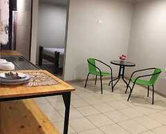 Rivera Family Airport Apartments