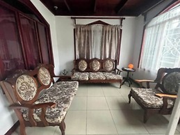 Rivera Family Airport Apartments