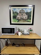 Rivera Family Airport Apartments