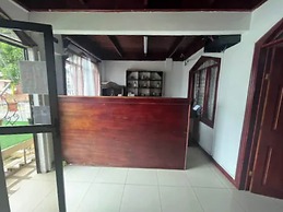 Rivera Family Airport Apartments