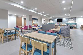 Home2 Suites Dallas I-30 Cockrell Hill