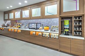 Home2 Suites Dallas I-30 Cockrell Hill