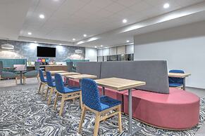 Home2 Suites Dallas I-30 Cockrell Hill