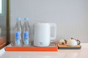 Howard Johnson by Wyndham Life Kunming Guandu Hotel