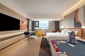 Howard Johnson by Wyndham Life Kunming Guandu Hotel