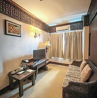 Ruean Phae Royal Park Hotel