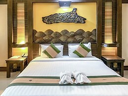 Ruean Phae Royal Park Hotel