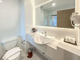 Ruean Phae Royal Park Hotel