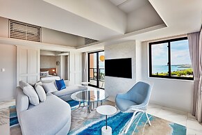 Hotel Shigira Mirage Beach Front