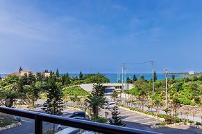 Hotel Shigira Mirage Beach Front