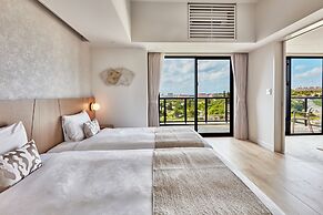 Hotel Shigira Mirage Beach Front