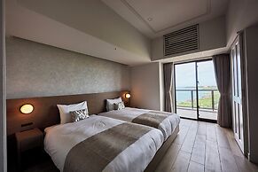 Hotel Shigira Mirage Beach Front