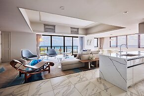 Hotel Shigira Mirage Beach Front