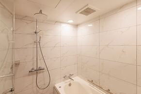 Hotel Shigira Mirage Beach Front