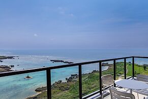 Hotel Shigira Mirage Beach Front