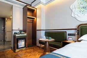 Nostalgia S Hotel Shanghai Railway st