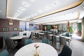 Nostalgia S Hotel Shanghai Railway st