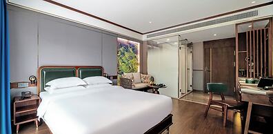 Nostalgia S Hotel -Kunming North Railway