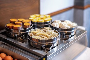 Nostalgia S Hotel -Kunming North Railway