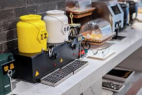 Nostalgia S Hotel -Kunming North Railway