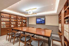 Nostalgia S Hotel -Kunming North Railway