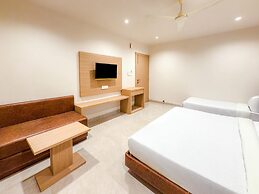 Hotel Anand