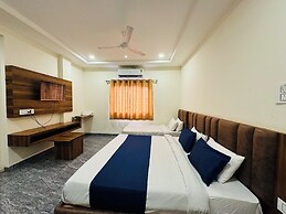 Hotel Anand