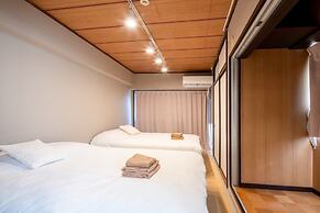Sunny heights 301