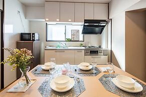 Sunny heights 301