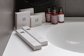 LEV Lifestyle Hotel - Maestro