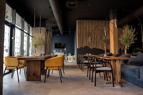 LEV Lifestyle Hotel - Maestro