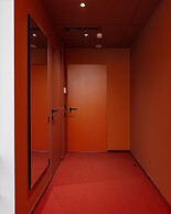 LEV Lifestyle Hotel - Maestro