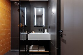LEV Lifestyle Hotel - Maestro