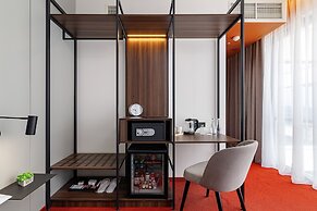 LEV Lifestyle Hotel - Maestro
