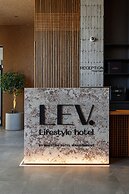 LEV Lifestyle Hotel - Maestro