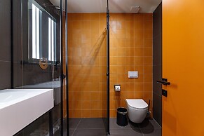 LEV Lifestyle Hotel - Maestro