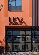 LEV Lifestyle Hotel - Maestro