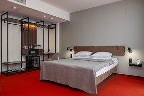 LEV Lifestyle Hotel - Maestro