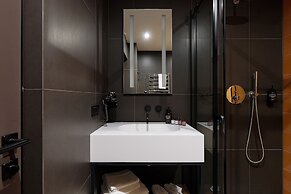 LEV Lifestyle Hotel - Maestro