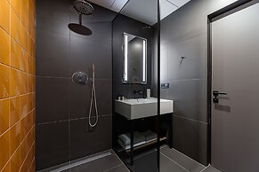 LEV Lifestyle Hotel - Maestro