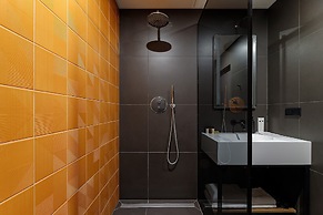LEV Lifestyle Hotel - Maestro