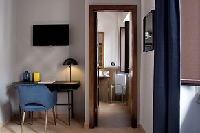 La Nova Bed and Museum