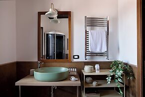 La Nova Bed and Museum