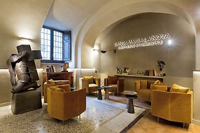 La Nova Bed and Museum