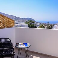 Elia Pyrgos Suites