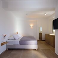 Elia Pyrgos Suites