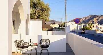 Elia Pyrgos Suites