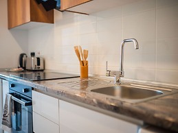 Superfresh Penthouse Studio Apartment With sea View