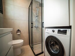 Superfresh Penthouse Studio Apartment With sea View