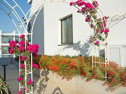 Superfresh Penthouse Studio Apartment With sea View